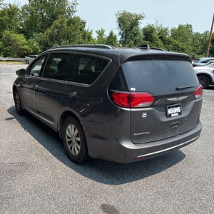 2019 Chrysler PACIFICA TOURING L photo 4