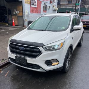 FORD ESCAPE TITANIUM - 1