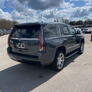 CADILLAC ESCALADE LUXURY - 8