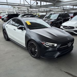 MERCEDES-BENZ CLA - 10