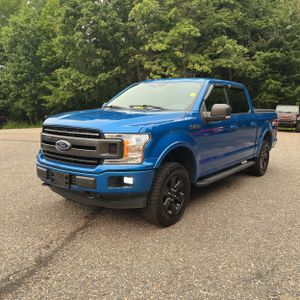 2019 FORD F-150 XLT photo 1