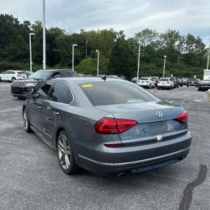 2017 Volkswagen PASSAT 1.8T R-LINE — фото 5