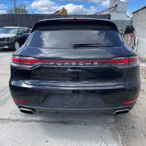 PORSCHE MACAN BASE - 7