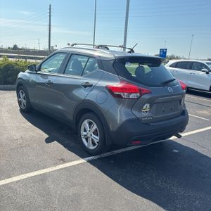 NISSAN KICKS S - 5