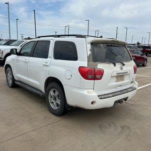 صورة 5 لـ 2013 Toyota SEQUOIA SR5