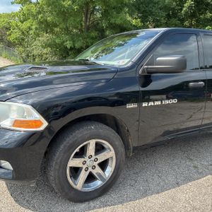 2012 RAM 1500 EXPRESS photo 2
