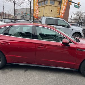 HYUNDAI SONATA SEL - 9