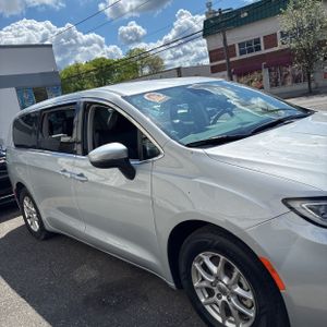 CHRYSLER PACIFICA TOURING L - 10