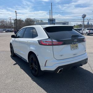 FORD EDGE ST - 5