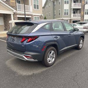 HYUNDAI TUCSON SE - 8