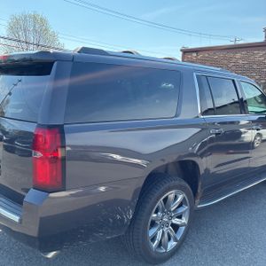 CHEVROLET SUBURBAN LTZ - 9