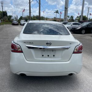 2015 Nissan ALTIMA 2.5 S 照片 7