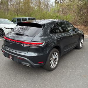 PORSCHE MACAN BASE - 8