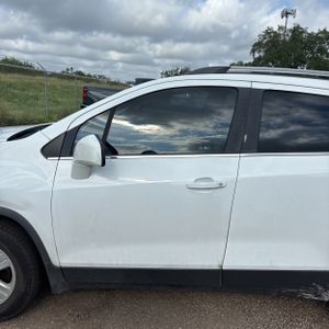 CHEVROLET TRAX LT - 4