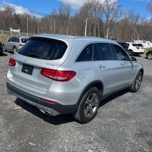 MERCEDES-BENZ GLC - 8