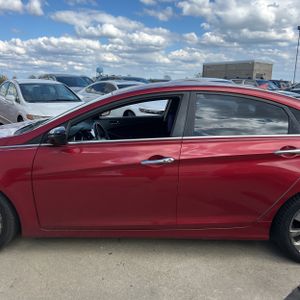 HYUNDAI SONATA SE - 4