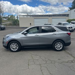 CHEVROLET EQUINOX LT - 2