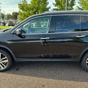 2017 Honda PILOT TOURING — фото 4