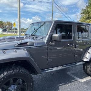 2017 JEEP WRANGLER UNLIMITED SAHARA — фото 2
