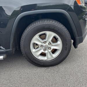 2014 JEEP GRAND CHEROKEE LAREDO — миниатюра 20