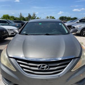 صورة مصغرة 15 لـ 2011 Hyundai SONATA GLS