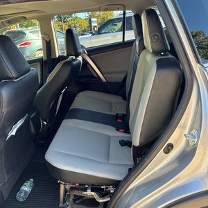 2017 Toyota RAV4 HYBRID LIMITED 照片 34