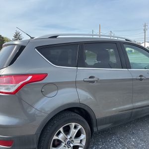 FORD ESCAPE TITANIUM - 9