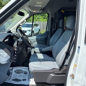 صورة مصغرة 32 لـ 2015 FORD TRANSIT-350 XLT