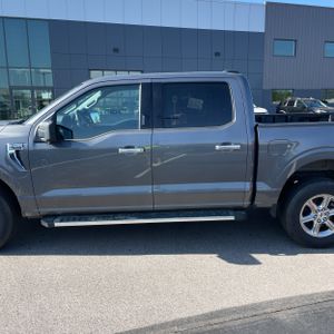 FORD F-150 XLT - 4
