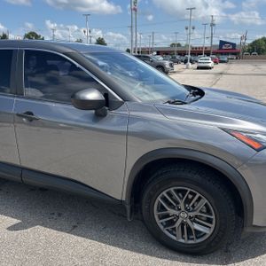 2021 Nissan ROGUE S — миниатюра 13