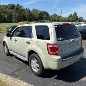 2009 FORD ESCAPE XLT photo 5