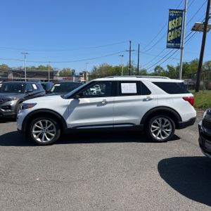 FORD EXPLORER PLATINUM - 3
