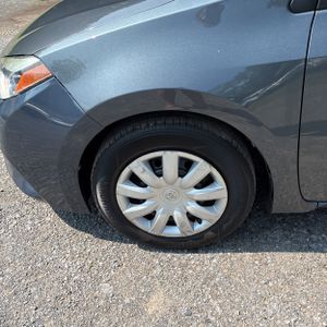 2014 Toyota COROLLA L — миниатюра 17