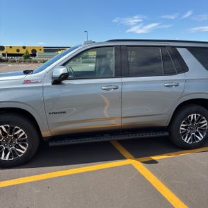 2025 Chevrolet TAHOE Z71 照片 4