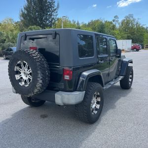 JEEP WRANGLER UNLIMITED SAHARA - 8