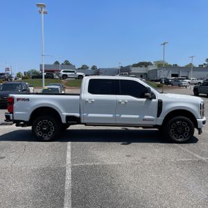FORD F-250 SUPER DUTY PLATINUM - 10