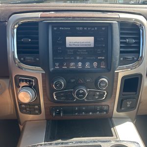 صورة مصغرة 37 لـ 2015 RAM 1500 LARAMIE