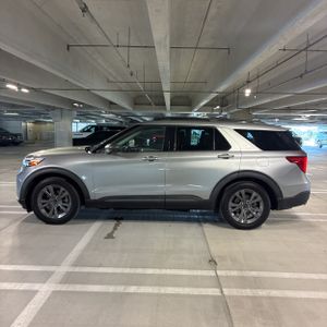 FORD EXPLORER XLT - 3