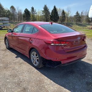 HYUNDAI ELANTRA SE - 5