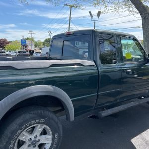 FORD RANGER XLT - 9