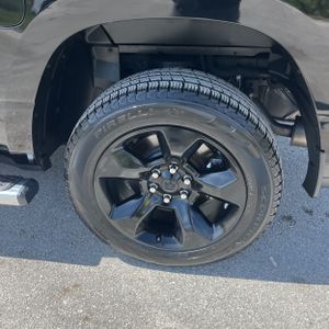 2019 RAM 1500 BIG HORN — миниатюра 18