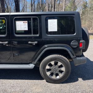 JEEP WRANGLER UNLIMITED SAHARA - 6