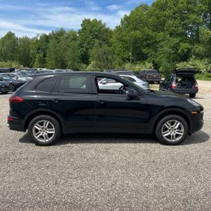 PORSCHE CAYENNE - 10