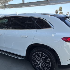 MERCEDES-BENZ EQS - 5