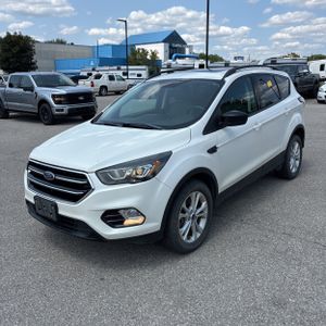 صورة 1 لـ 2017 FORD ESCAPE SE