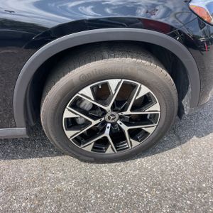 2025 Mercedes-BENZ GLC thumbnail 20