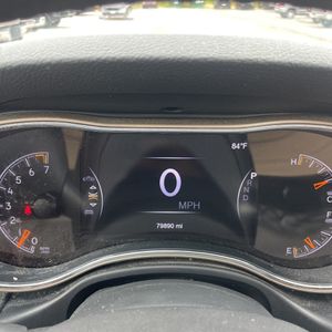2016 JEEP GRAND CHEROKEE LAREDO — миниатюра 38
