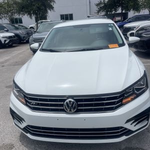 صورة مصغرة 15 لـ 2018 Volkswagen PASSAT 2.0T S