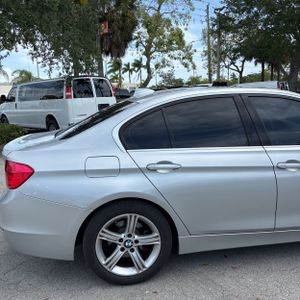 BMW 3 SERIES 328I - 9