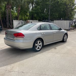 VOLKSWAGEN PASSAT SE PZEV - 8